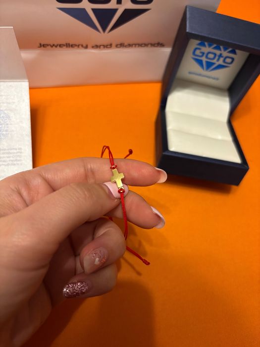 Гривна със златно кръстче от GOTO