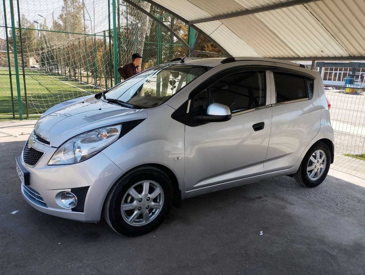 Zudlik bilan Spark-1 yevro variant avtomobili sotiladi.Sharhni o`qing.