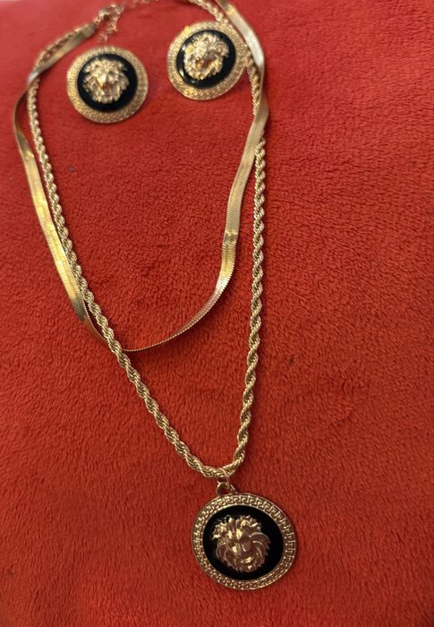 set cercei si lantisor placati cu aur 18 K