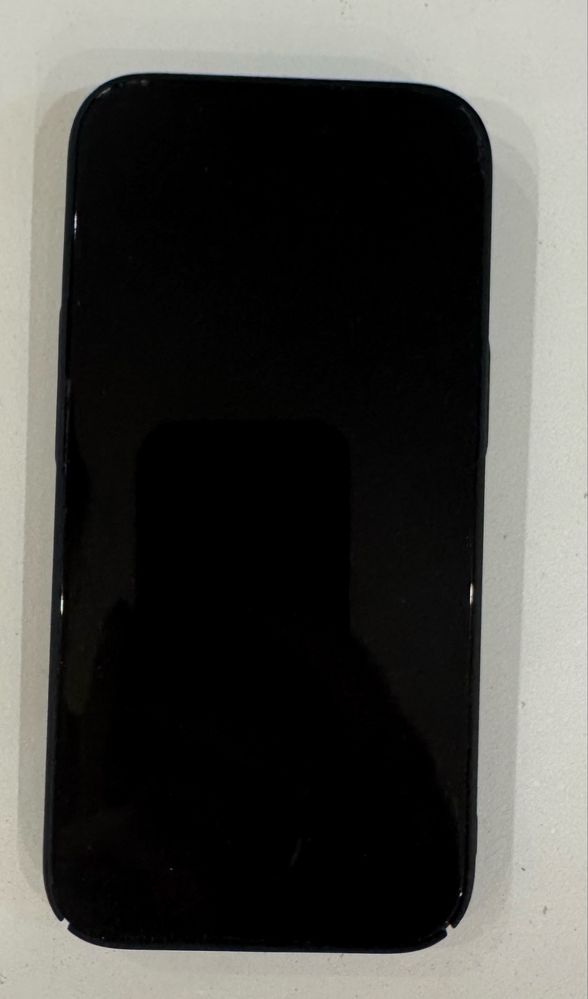 iPhone 15 128 GB с гаранция
