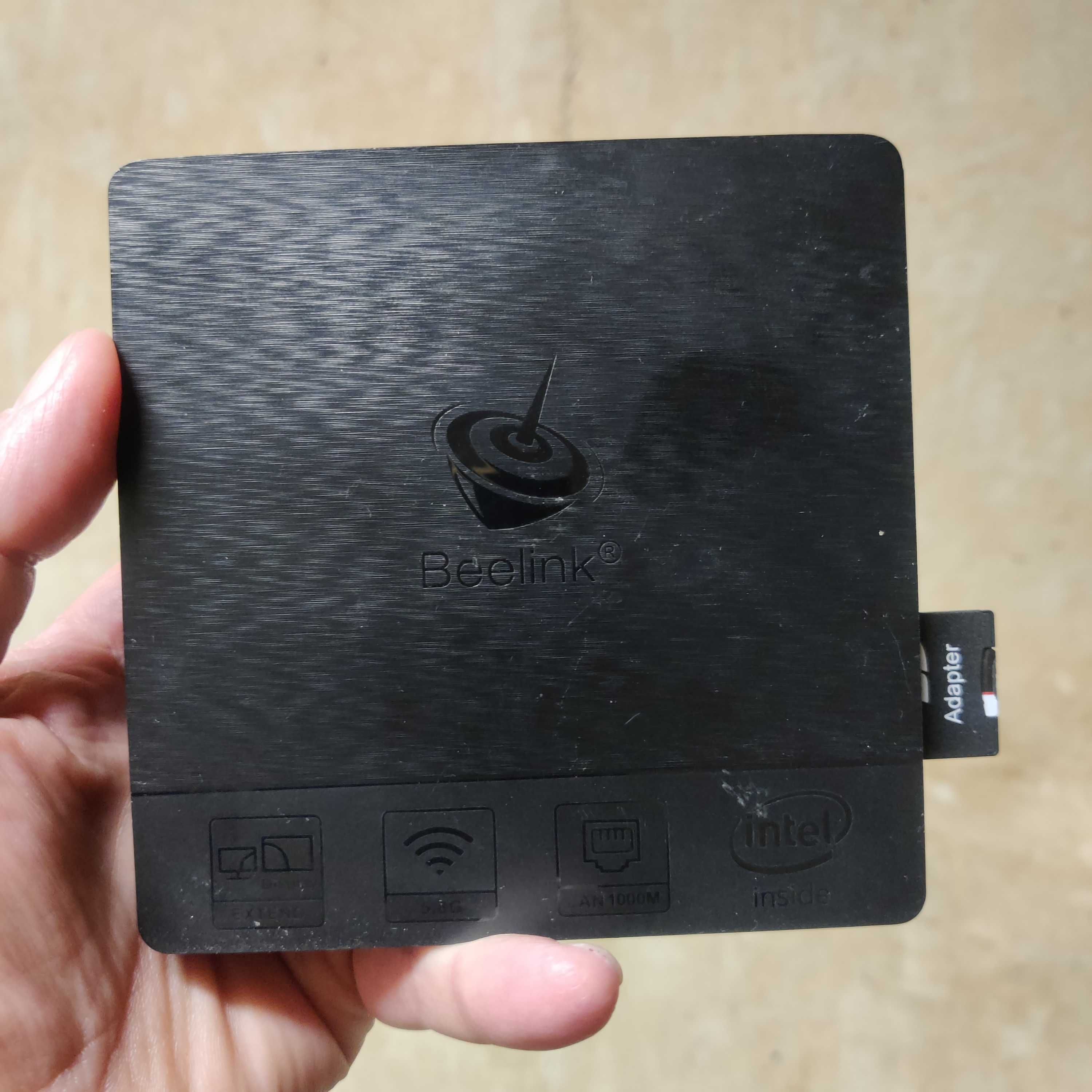Мини компютър Beelink BT3 Intel Atom x5-Z8350 4GB RAM и 60 GB SSD+1TB