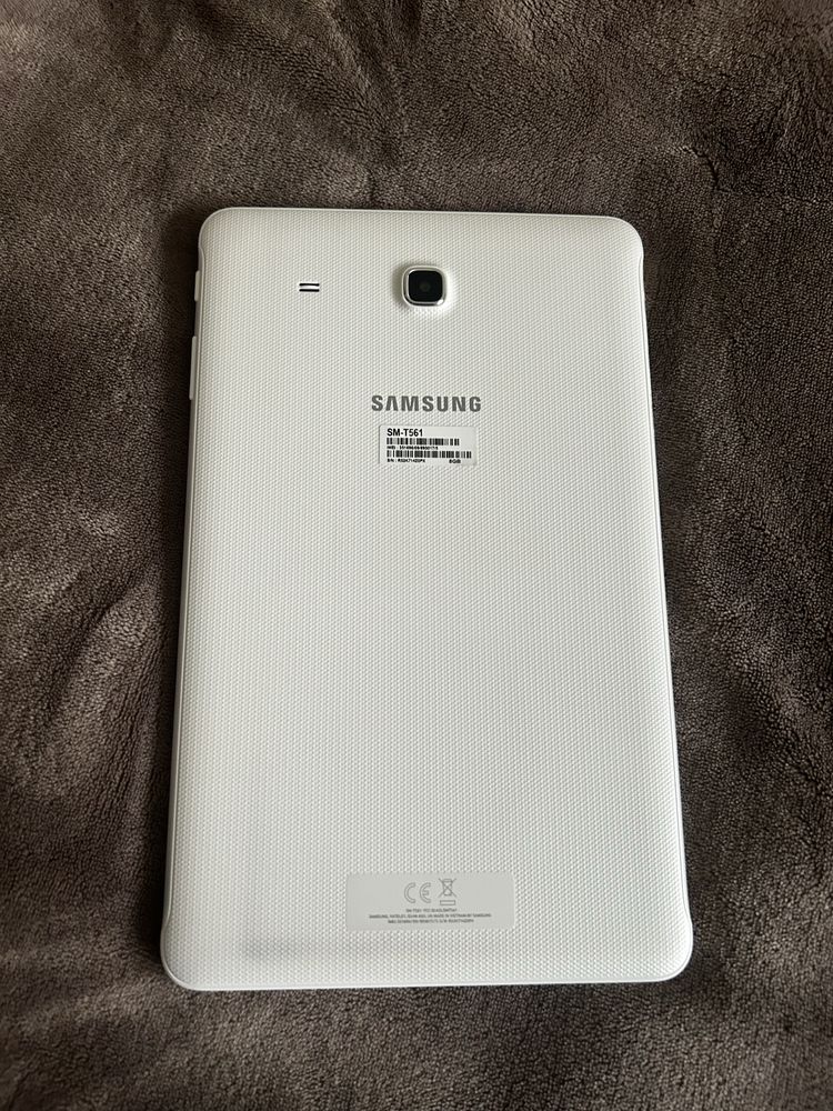 Tableta Samsung Galaxy T561