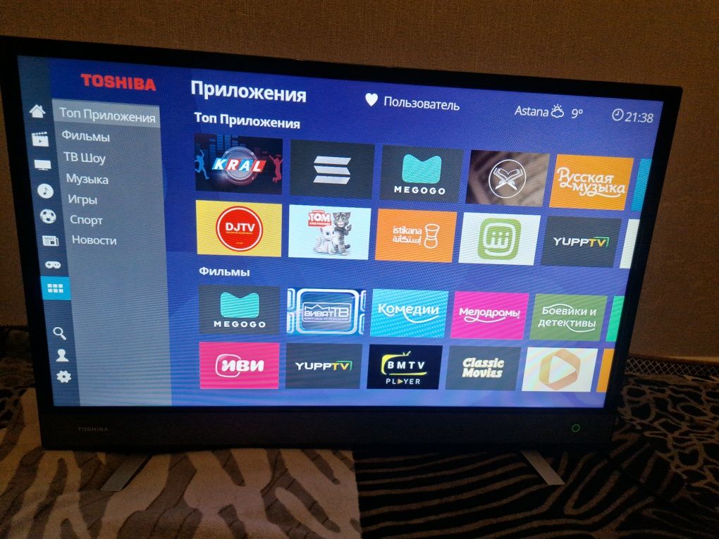 Toshiba Smart Tv 81см Диогональ в идеальном состоянии  !!!