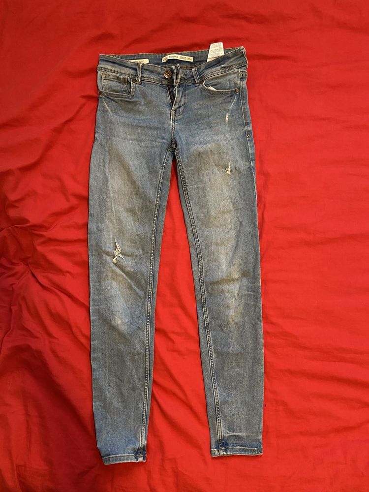 Дънки Bershka, Stradivarius, H&M