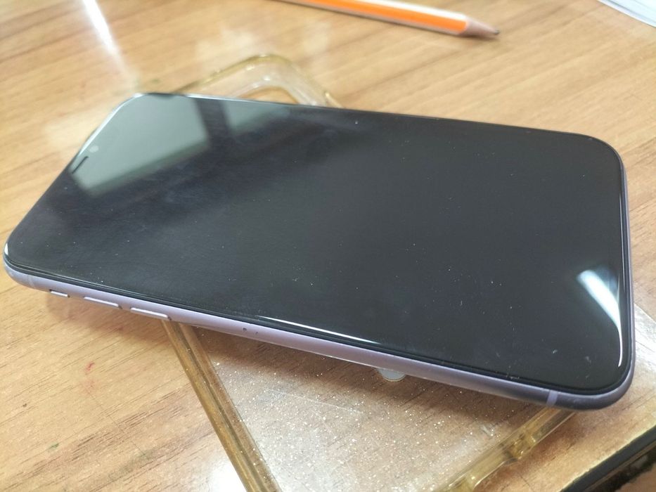 iPhone 11 128 GB