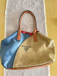 Дамска чанта естествена кожа Prada