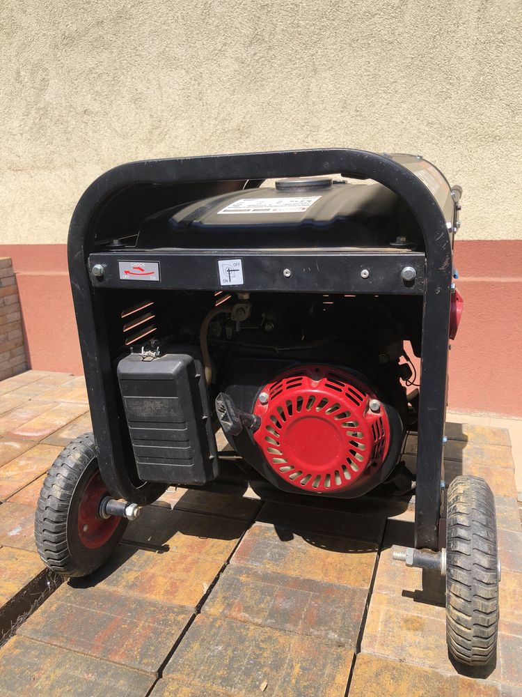 Generator curent HONDA ECMT 7000