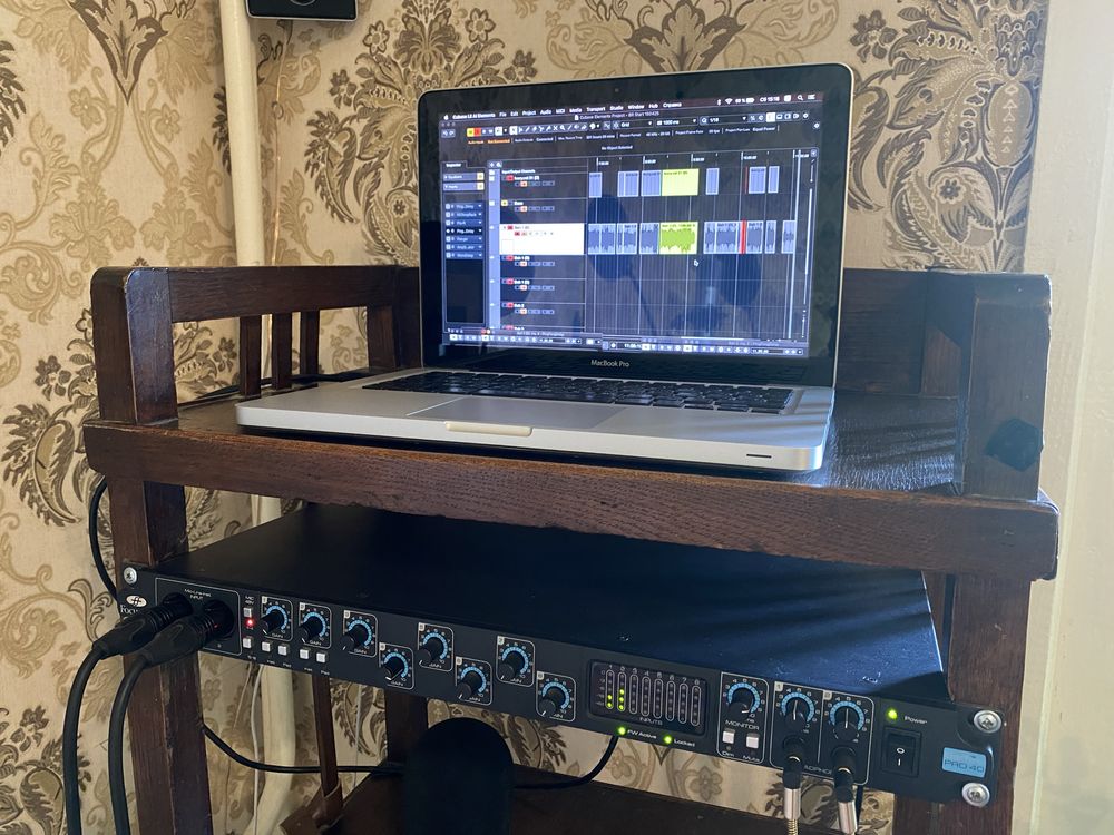 MacBook Pro 13 (2012) + звуковая карта 8 кан. FOCUSRITE Saffire PRO 40