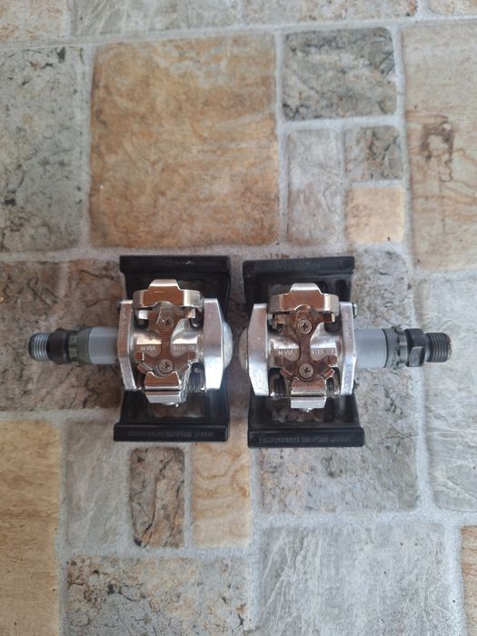 Pedale  semiautomate shimano