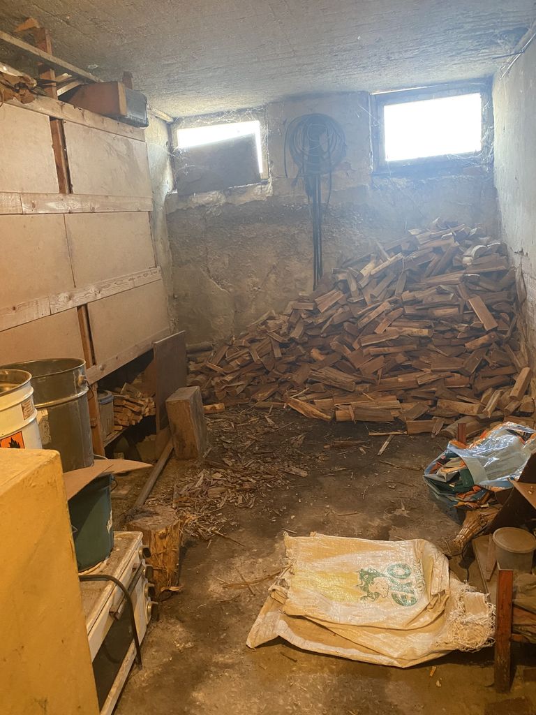 Продава се Тристаен апартамент в Търговище, Запад 1 - 80 кв.м за 874 €/кв.м - Снимка #12
