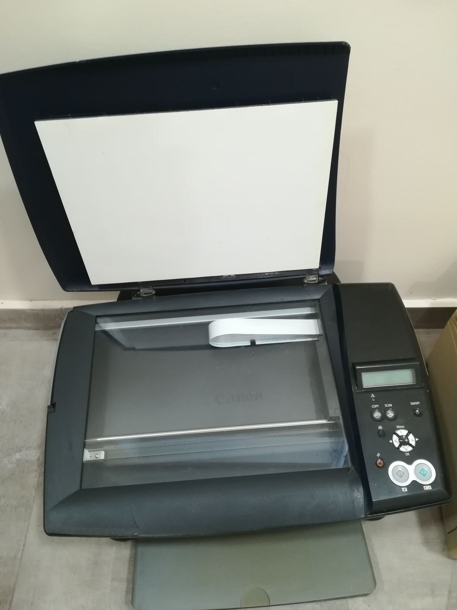Мултифункционално устройство за части Canon smartbase mp360