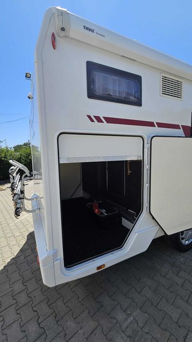 Autorulota Ford RollerTeam 295 M,6 locuri,2019,72715 KM