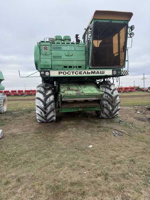 Продам комбайны ДОН 1500 б на разбор