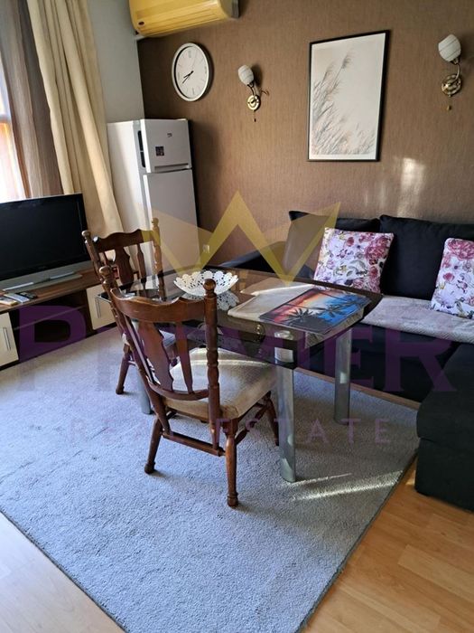 Дава се под наем Двустаен апартамент в Варна, Бриз - 95 кв.м за 433.5 € - Снимка #1