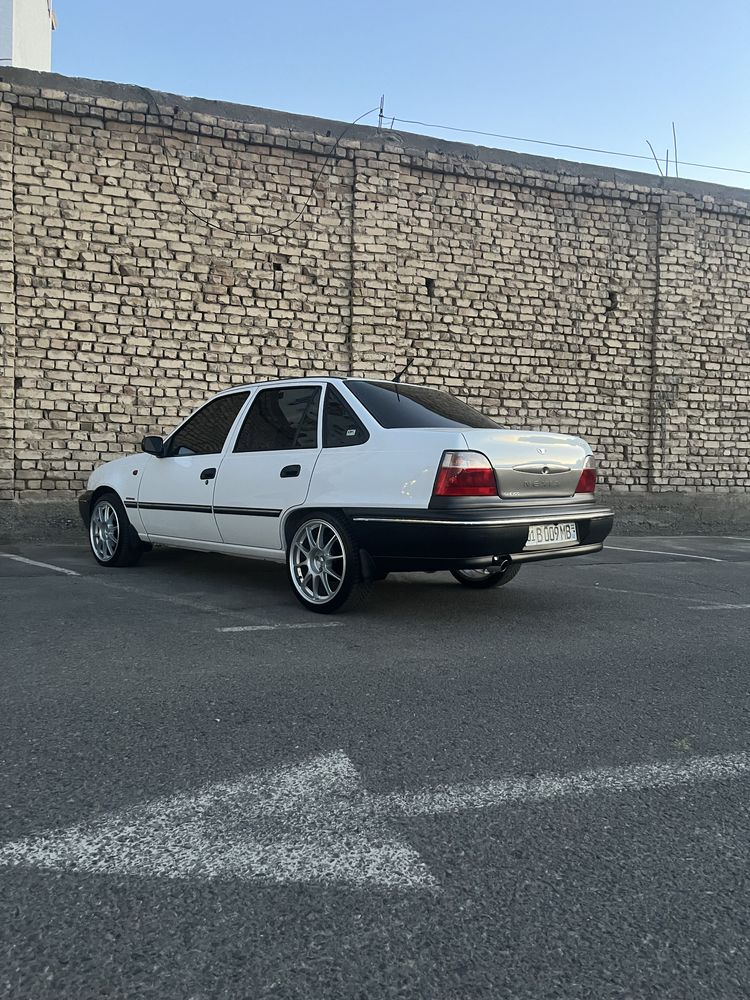 Daewoo Nexia  donc