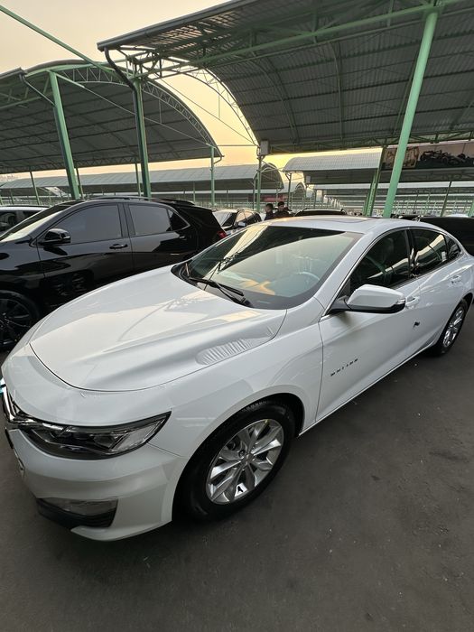 Malibu 2 premier 9.000km