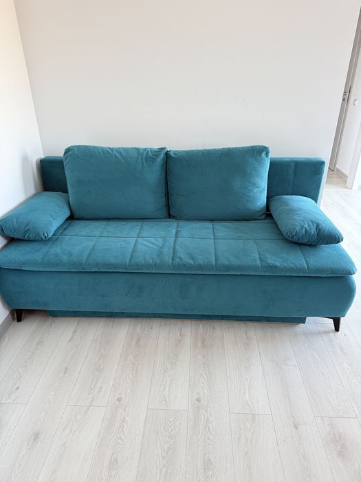 Canapea Turcoaz de vanzare