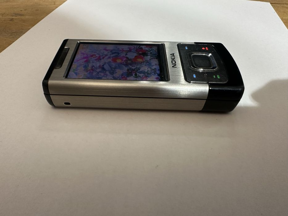 Nokia 6500s slide
