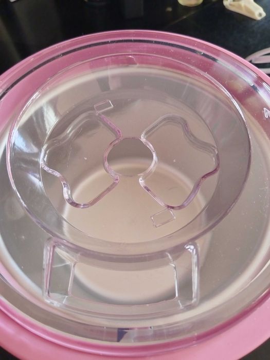 Машина за сладолед Absolu Chic – НОВА, неизползвана