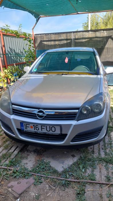 Se vinde Opel Astra H 2006 ,1.6 benzină