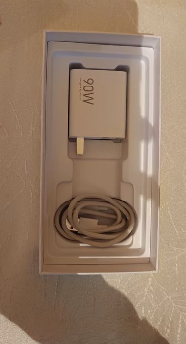 Redmi Turbo 4 pro 12/264gb