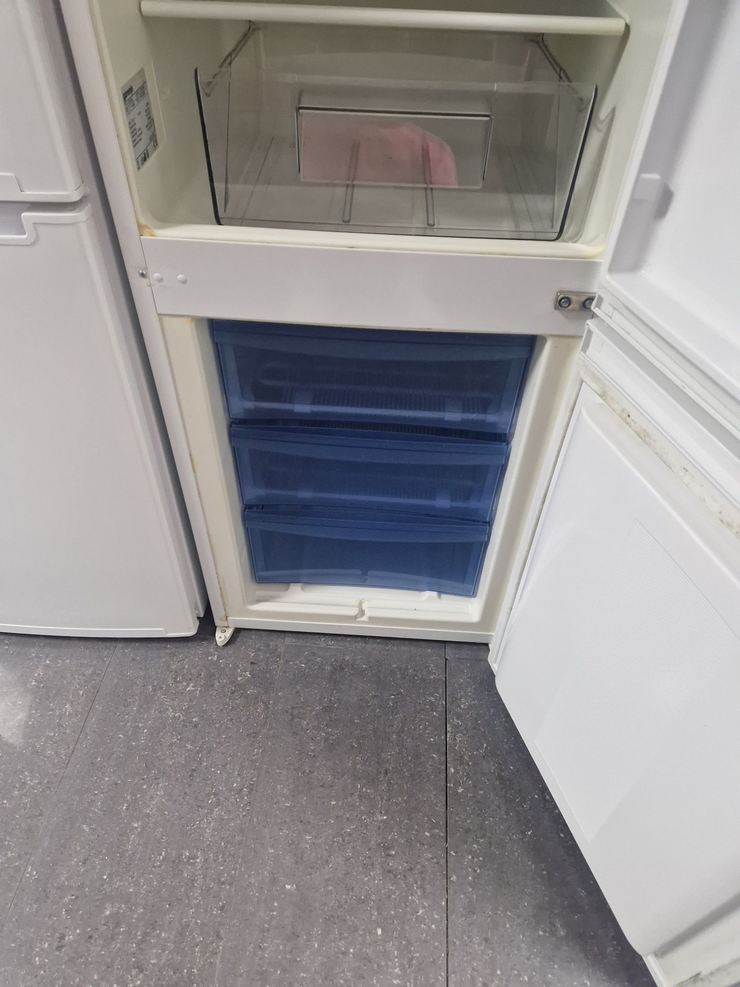 Хладилник с фризер Gorenje A+