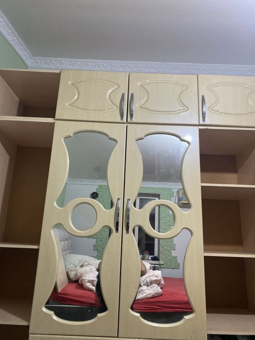 Продам шифонер срочно