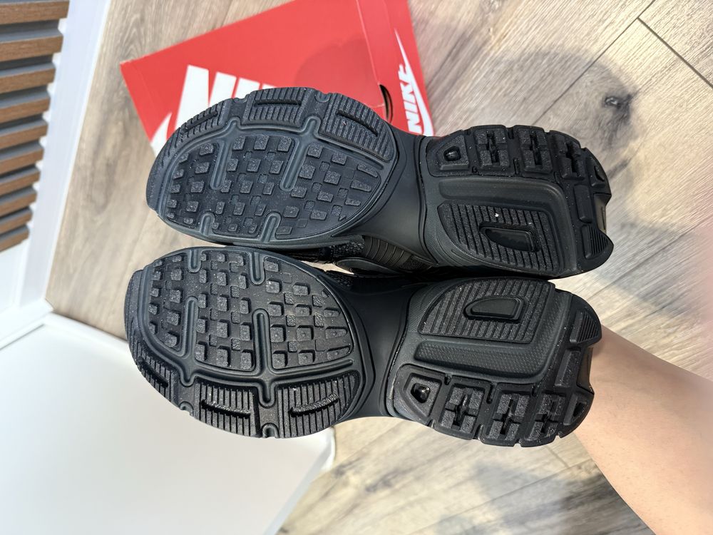 Маратонки Nike V2K Run Чисто нови !!! 44 номер !!!