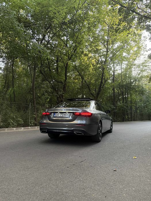 Mercedes-Benz e220d 2021