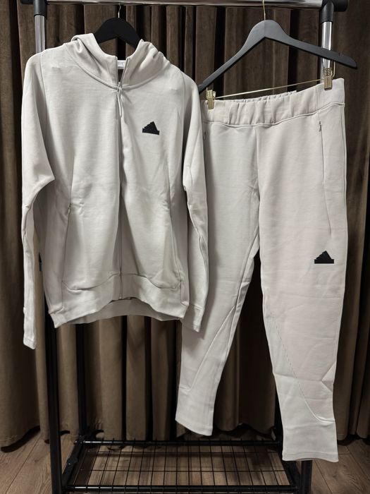 Trening Adidas ZNE - Calitate Premium