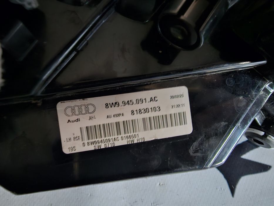 Stop stanga led Audi A4 B9 Facelift Break 2019 cod 8W9945091AC