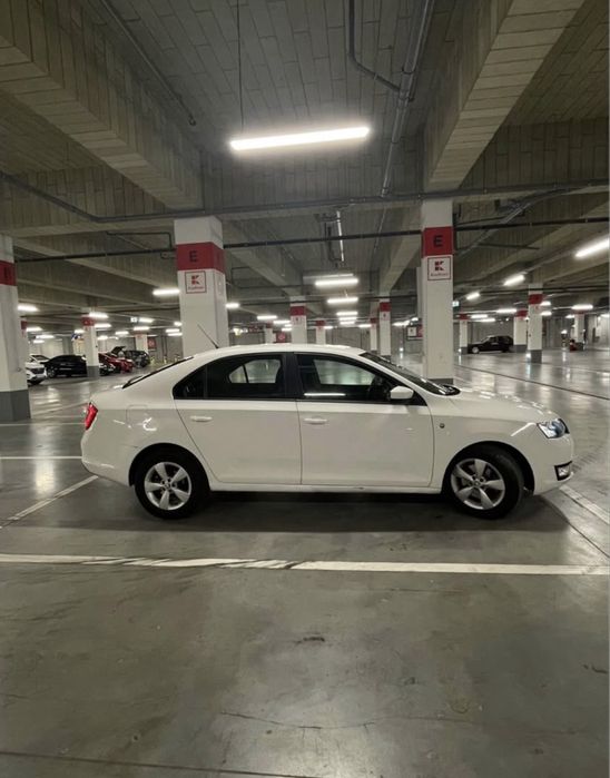 Skoda Rapid Alb Perlat