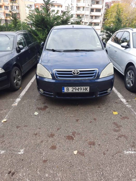 Toyota Avensis Verso d4d
