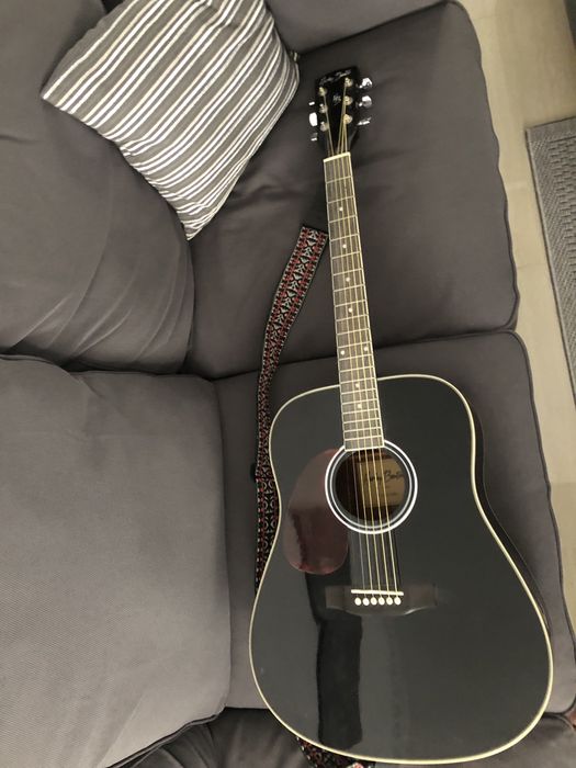 chitara harley benton pentru stangaci reconditionata