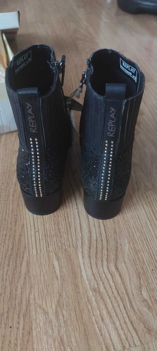 Нови оригинални Replay дамски ботуши/кецове 36/37