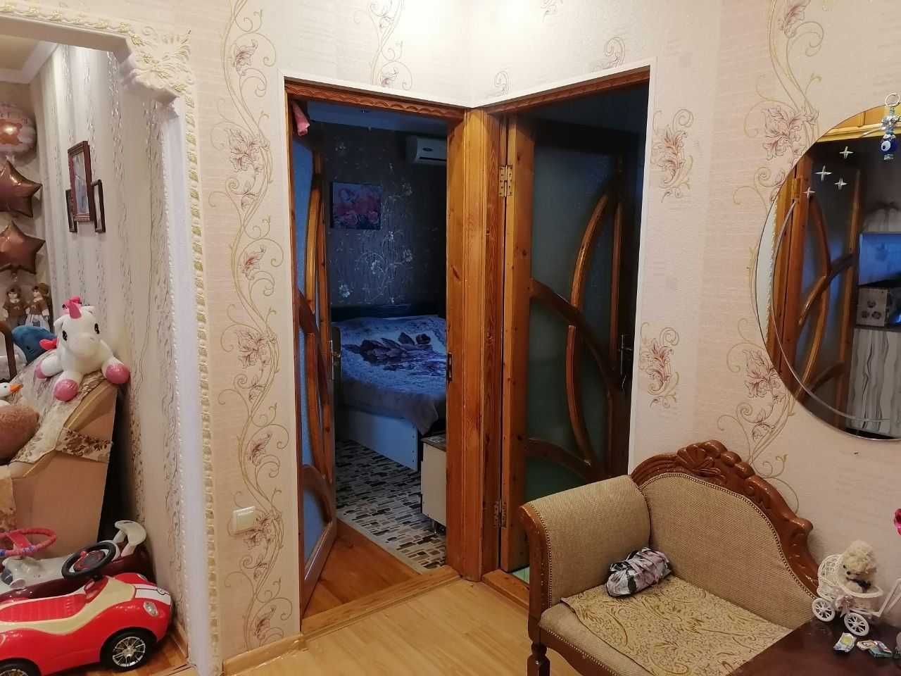 3х ком. квартира 77-серия, со всеми вещами, имеется свой гараж