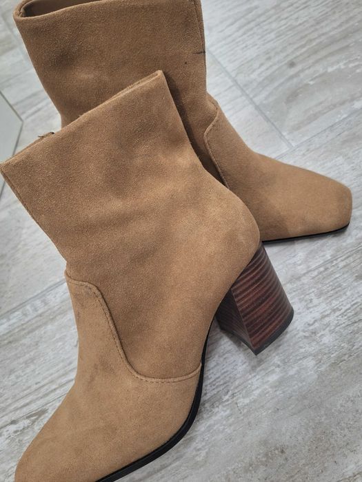 Боти велур с ток MANGO