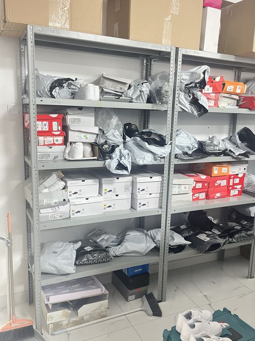 Стилажи или стеллаж с 5 полками