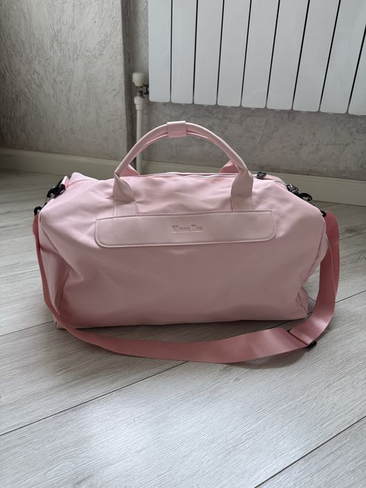 Спортивная розовая сумка Астана