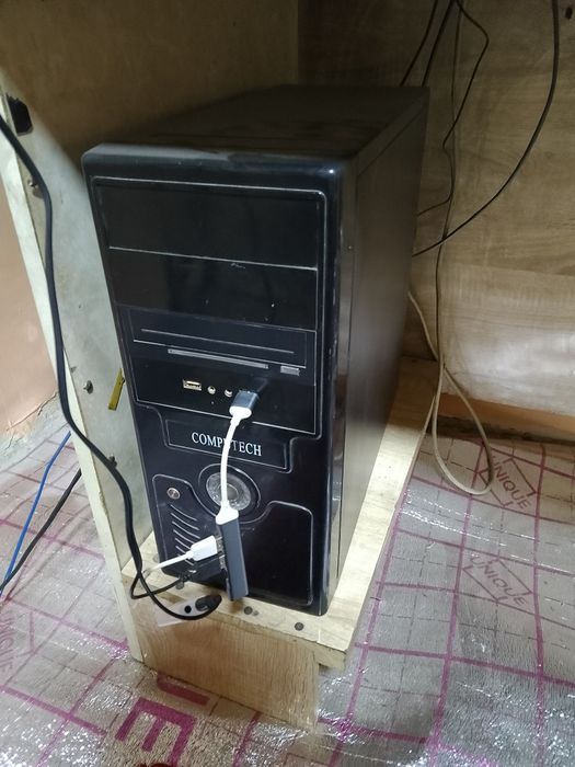 800ming Kompyuter sotiladi 800minga bervoraman pul zarur faqat tez