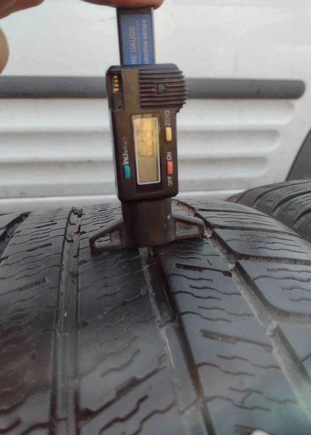 Michelin pilot alpine 2бр. 255/45/18