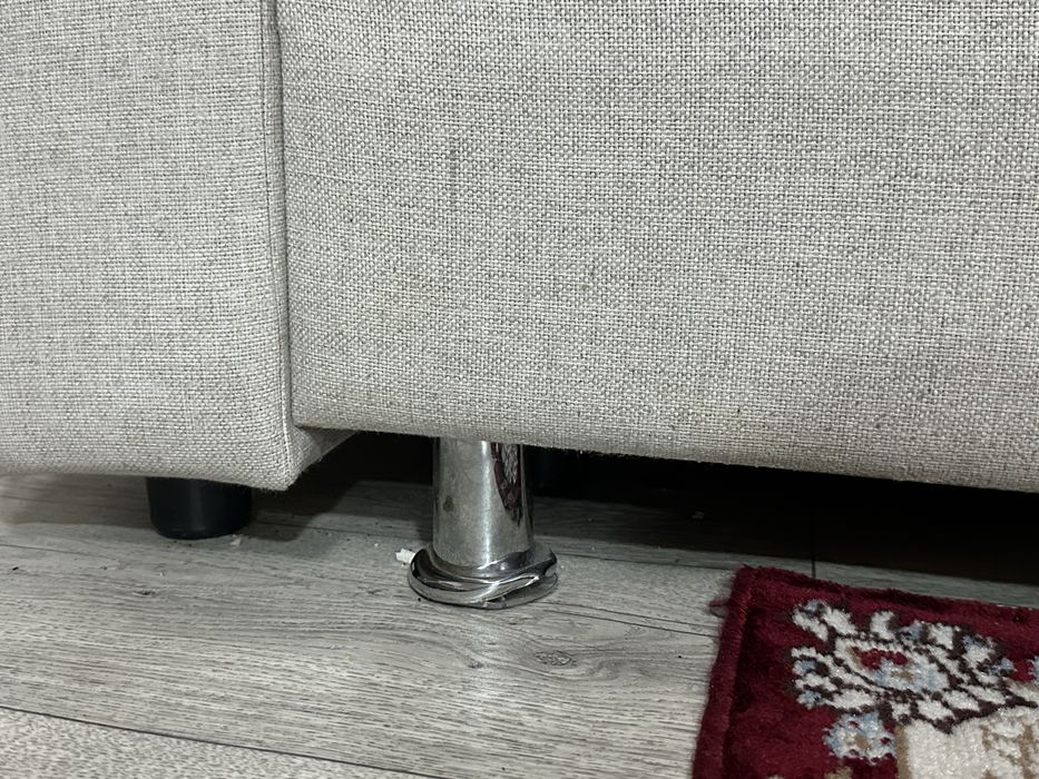 Продам диван в нормальном состоянии