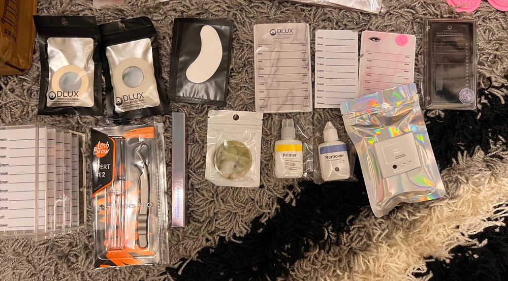 Kit aplicare gene fir cu fir + pat cosmetică