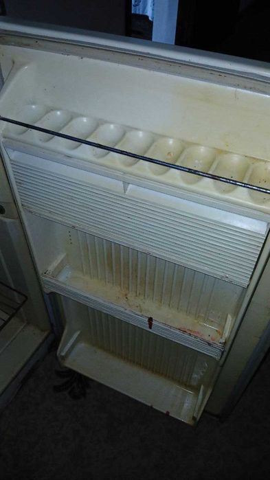 Холодильник сатылады