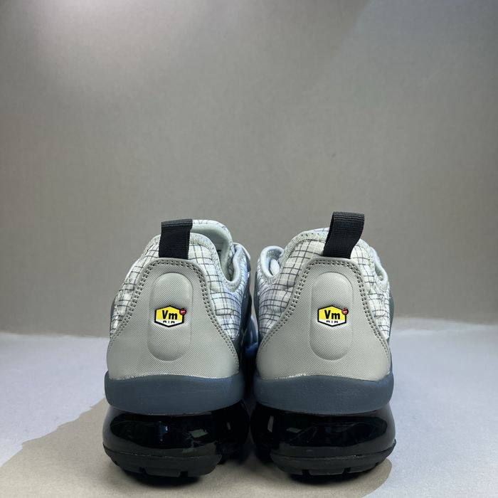 Nike Vapormax Plus Grey! НОВИ! Ориг