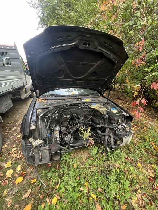 Vând Passatb5.5 motor defect