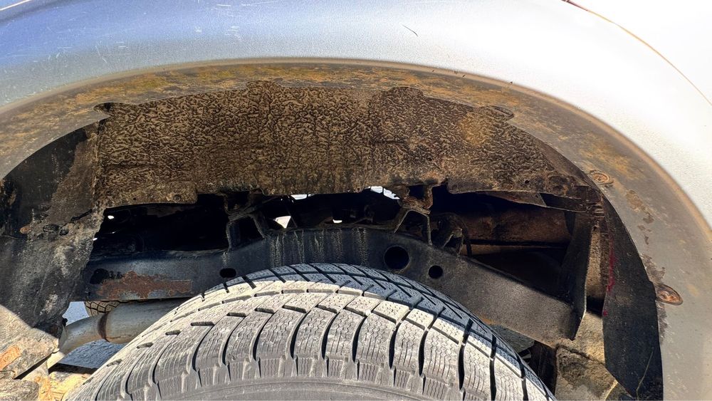 Mitsubishi L200 2004