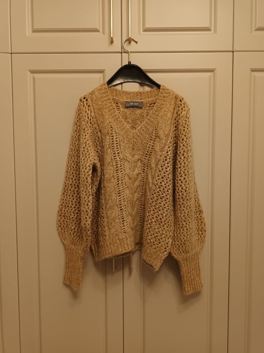 Bluza cu lână, nouă