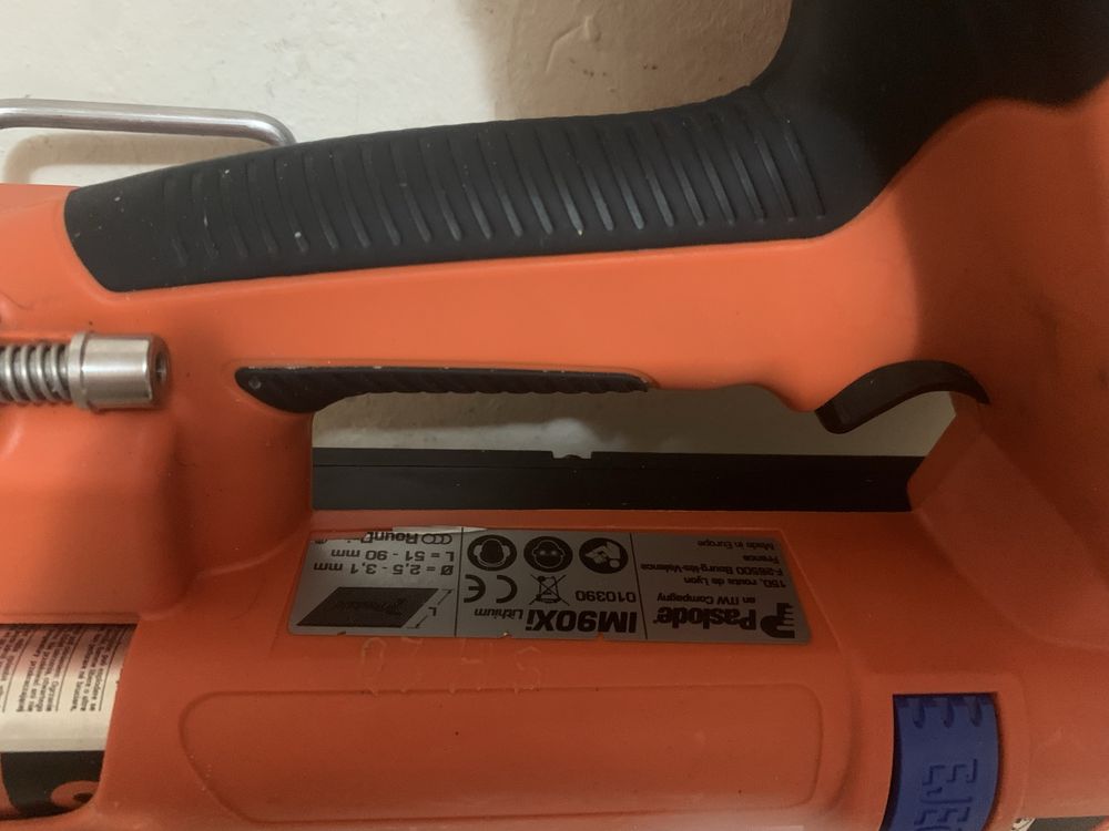 Paslode IM90Xi pustol de cuie