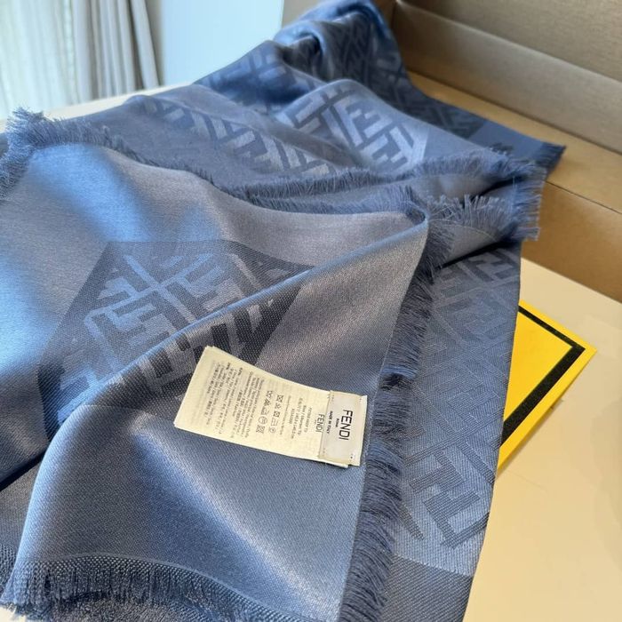 Дамски луксозен шал